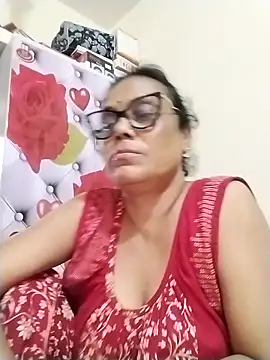 Snapshot of chatterjeesayani567 chatting on June 2026 05:00:01 PM chatterjeesayani567 online show from June 2026 05:00:01 PM