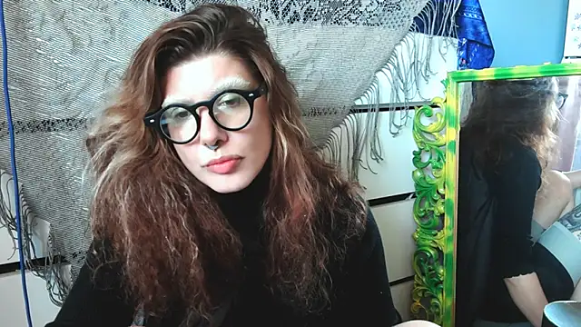 VivienDarkbloom online show from June 2026 01:30:01 PM