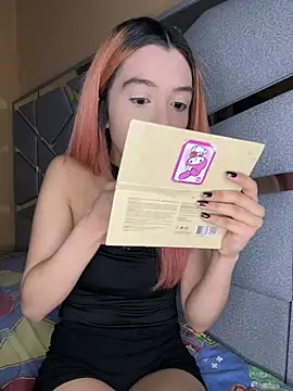 Nana-Komatsu online show from July 2026 06:17:01 AM