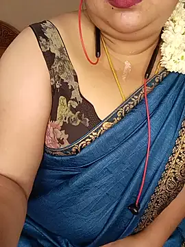 Snapshot of silky_rose29 chatting on June 2026 06:38:02 AM silky rose29 online show from June 2026 06:38:02 AM
