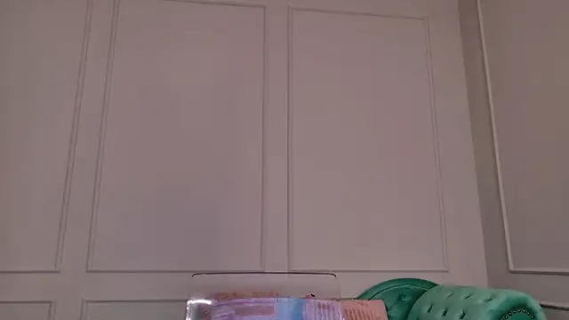 JulyEva online show from June 2026 05:42:02 AM