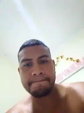 Giovann14 online show from June 2026 10:34:02 PM