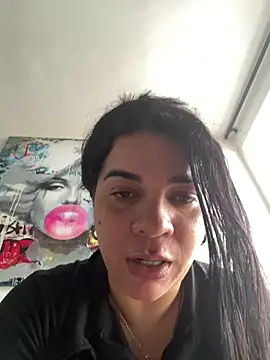 Snapshot of Siri_Luxx chatting on June 2026 04:31:02 PM Siri Luxx online show from June 2026 04:31:02 PM