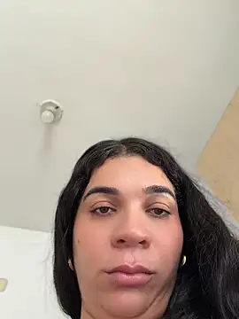 Snapshot of Siri_Luxx chatting on July 2026 09:03:01 PM Siri Luxx online show from July 2026 09:03:01 PM