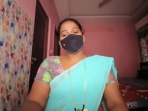 Snapshot of Meenakshy chatting on June 2026 04:59:02 AM Meenakshy online show from June 2026 04:59:02 AM