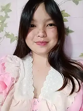 Snapshot of Linna-bae chatting on June 2026 01:56:02 PM Linna-bae online show from June 2026 01:56:02 PM