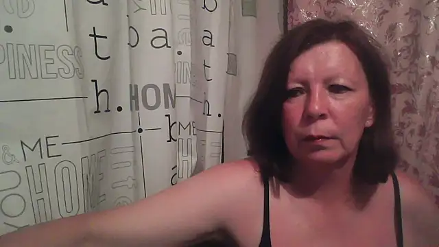 Snapshot of Schastlivaya43 chatting on June 2026 06:51:02 PM Schastlivaya43 online show from June 2026 06:51:02 PM