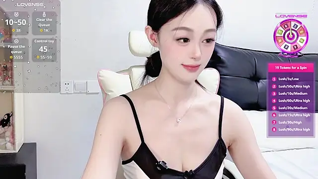 Snapshot of Ellaa999 chatting on June 2026 09:12:02 AM Ellaa999 online show from June 2026 09:12:02 AM
