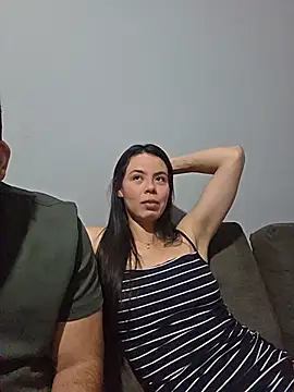 debbieangelhot online show from July 2026 11:37:02 PM