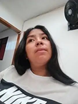 Amber Herrera online show from June 2026 12:35:01 PM