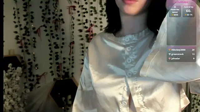 Velvet  Kiss online show from June 2026 03:25:01 AM