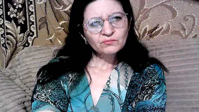 Snapshot of Dear_Annet chatting on June 2026 06:33:01 PM Dear Annet online show from June 2026 06:33:01 PM