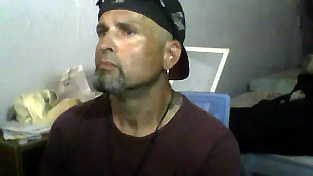Snapshot of SlickDickyadown chatting on June 2026 08:31:02 PM SlickDickyadown online show from June 2026 08:31:02 PM