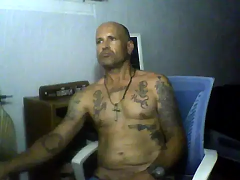 Snapshot of SlickDickyadown chatting on June 2026 06:07:01 AM SlickDickyadown online show from June 2026 06:07:01 AM