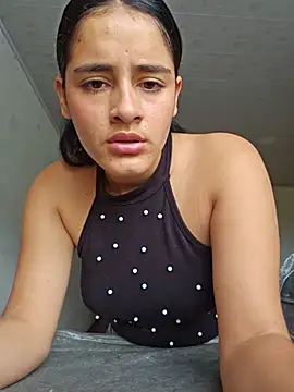 Snapshot of Emmaa-_- chatting on July 2026 08:44:02 PM Emmaa- - online show from July 2026 08:44:02 PM