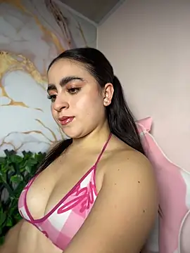 LILI 911 online show from June 2026 07:49:01 PM