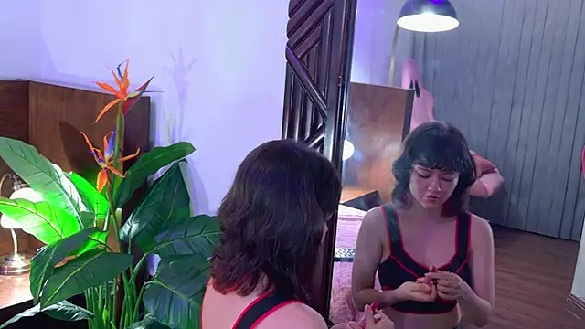 Emily amaura online show from June 2026 04:10:01 PM