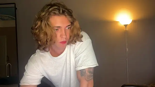 DanielWalkerr online show from July 2026 06:45:02 PM