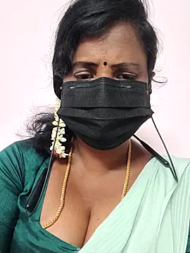 aiswarya143 online show from June 2026 11:09:01 AM
