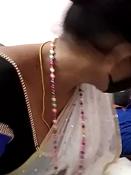 Snapshot of anjali_telugu89 chatting on July 2026 06:31:01 AM anjali telugu89 online show from July 2026 06:31:01 AM