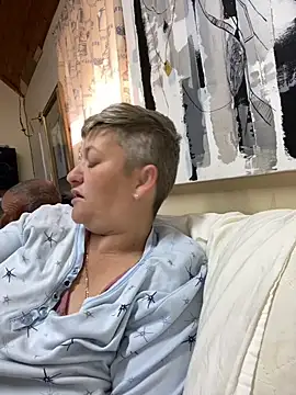 blueiceeyes online show from July 2026 07:13:01 AM