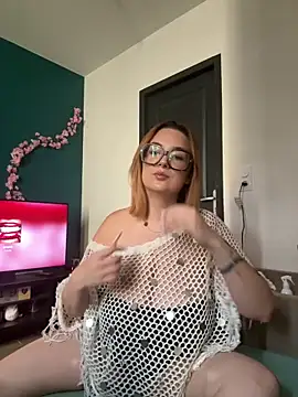 alexia tacrush online show from June 2026 04:08:02 PM