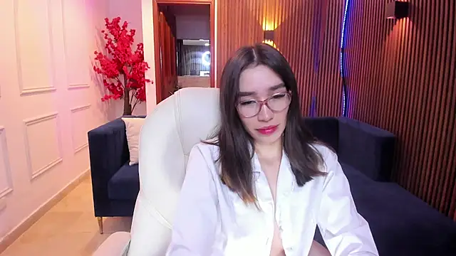 Snapshot of Emma_caarter_ chatting on July 2026 03:11:02 AM Emma caarter online show from July 2026 03:11:02 AM
