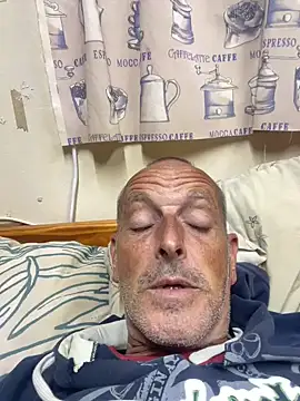GeldenKuy online show from July 2026 08:59:02 PM