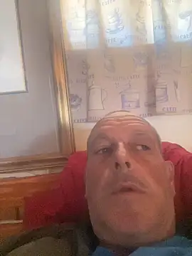 GeldenKuy online show from July 2026 11:58:02 AM