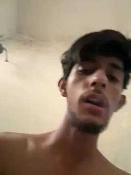 ronnnnn718 online show from June 2026 11:53:01 AM