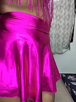 I am amisha online show from July 2026 01:11:01 AM