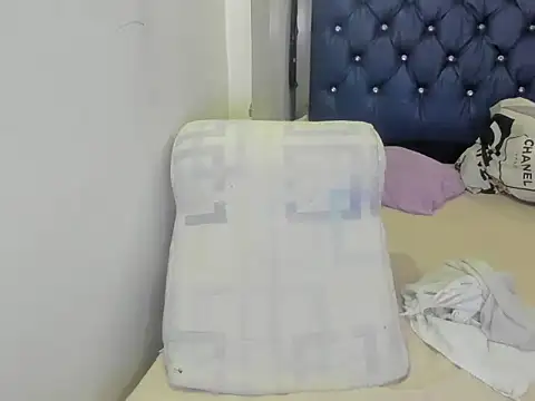 dulcex15 online show from June 2026 09:28:02 PM