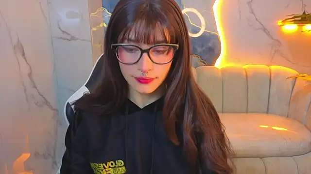 Lily Tx online show from June 2026 12:42:02 PM