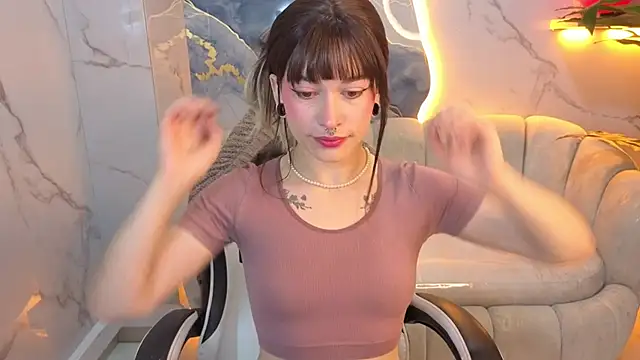 Lily Tx online show from July 2026 12:46:02 PM