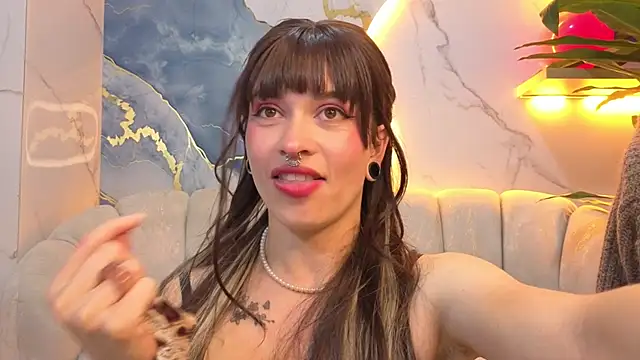 Lily Tx online show from July 2026 03:03:02 PM