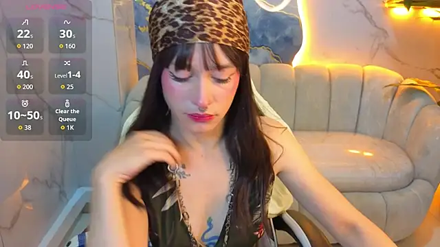 Lily Tx online show from July 2026 12:45:01 PM