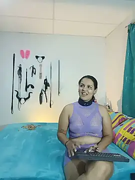 Zafiraluxx online show from July 2026 09:50:01 PM
