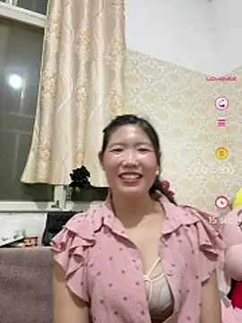 Snapshot of huangjialipao005 chatting on June 2026 12:59:01 PM huangjialipao005 online show from June 2026 12:59:01 PM