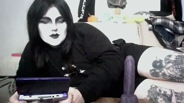sundaygoth online show from June 2026 02:10:02 PM
