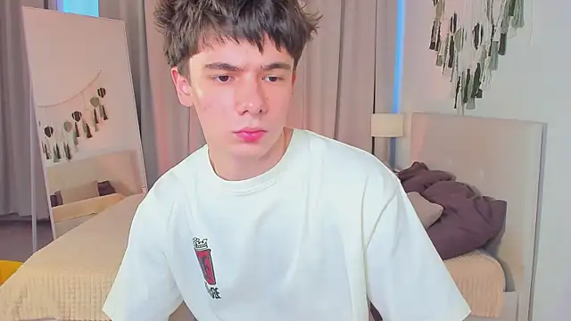 Ethan Crowe online show from July 2026 03:54:02 PM