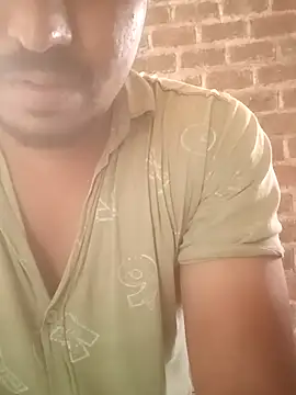 Smitmoder302 online show from June 2026 07:11:01 AM