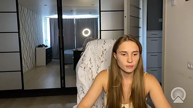 Miss Luna meow online show from July 2026 02:49:02 PM
