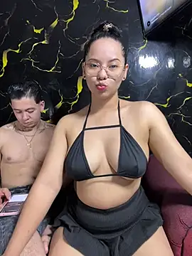ColombianSexyCouple  online show from July 2026 01:48:01 PM