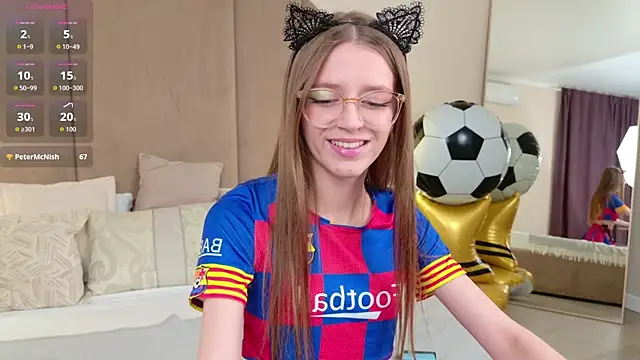 StellaMour online show from July 2026 05:17:01 PM