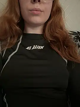 SilkenKiss001 online show from June 2026 08:35:01 AM