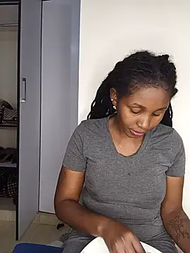 Snapshot of Holy_Virgin chatting on June 2026 06:31:01 PM Holy Virgin online show from June 2026 06:31:01 PM