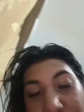 sophiagomezx online show from June 2026 06:01:01 AM