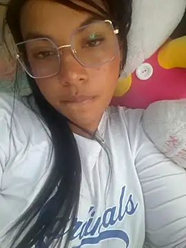 sophiagomezx online show from June 2026 05:47:02 PM