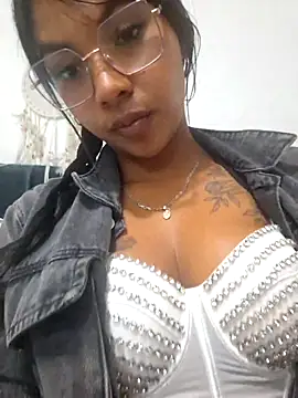 sophiagomezx online show from July 2026 09:38:01 PM