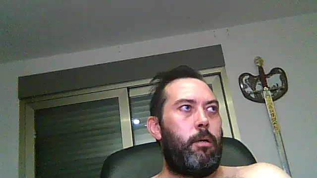 Snapshot of SirFrankonde chatting on June 2026 03:58:02 AM SirFrankonde online show from June 2026 03:58:02 AM